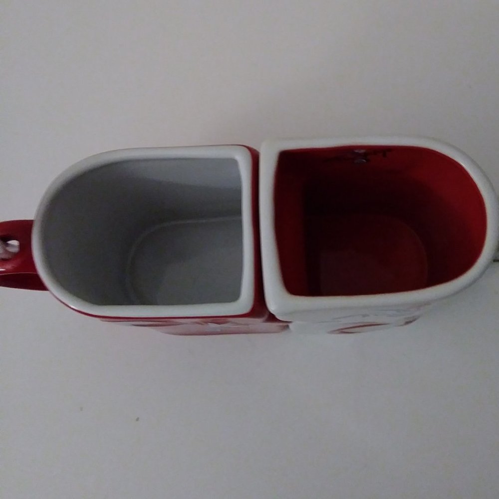 Cute Kissing Coffee Mug  Uniquely Romantic 2 PC. Set with Two Spoons - Picture 7 of 15